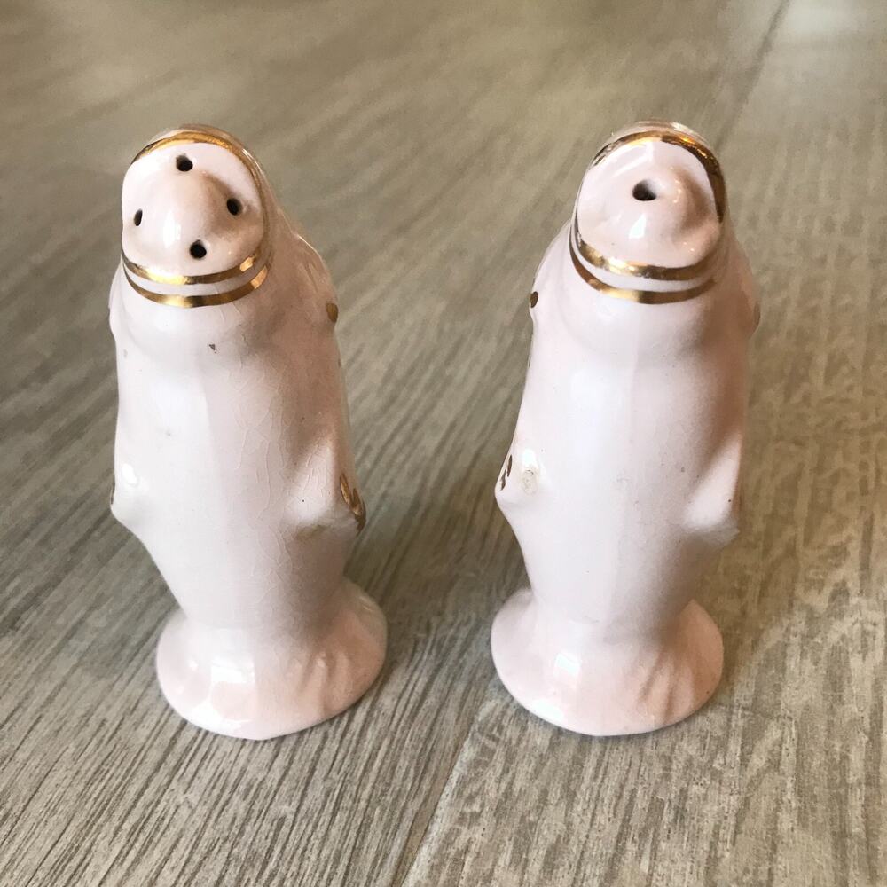 Salt and Pepper Shaker Set Fish Pink with Gold Trim Vintage Made in England Rare - Picture 3 of 11